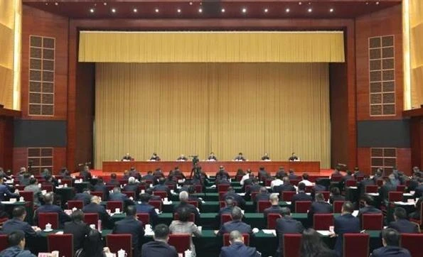 省委城市工作会议强调深入学习贯彻习近平总书记关于城市工作重要论述走好具有边疆民族地区特点的城市高质量发展之路王宁出席并讲话 王予波主持 石玉钢刘晓凯出席