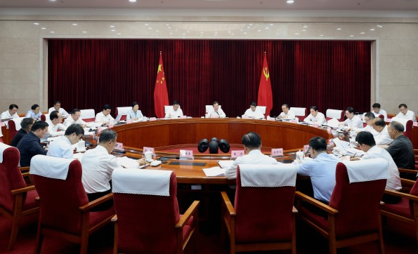 省委常委会召开会议认真学习贯彻习近平总书记重要讲话重要指示精神研究安全生产、防汛度汛、科技创新、辐射中心建设等工作